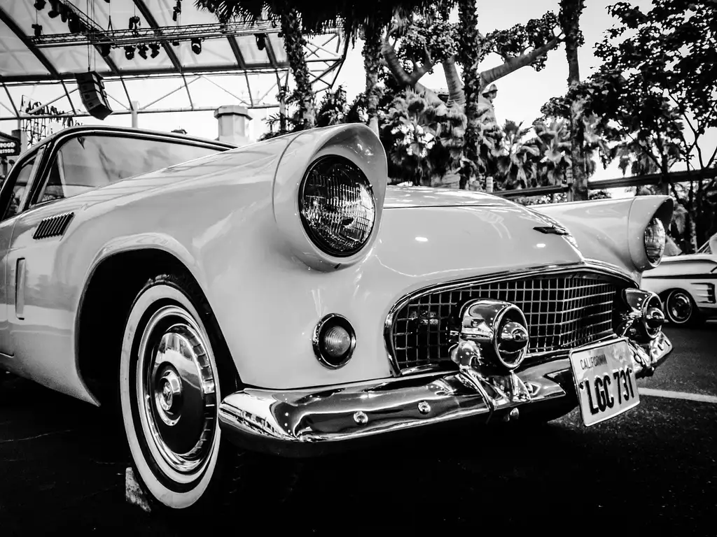 Best Car Wax for Black Cars at Home