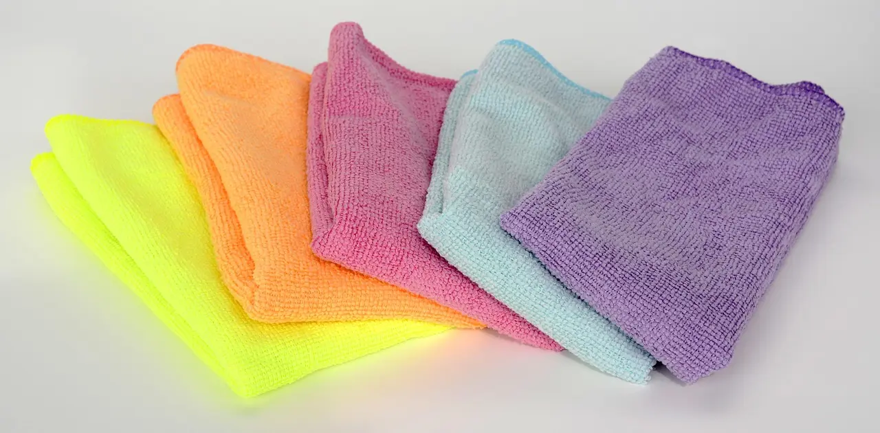 How to clean cloth car seats stains